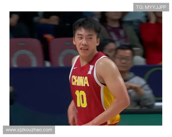 重庆篮球队灵活性排名第六引发关注展现球队实力与潜力